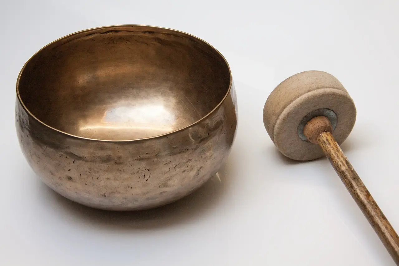 singing-bowl-185211_1280 klangschalenmassage_2